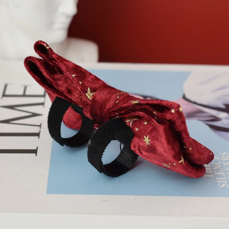 Personalisiertes bordeauxrotes Samt-Hundehalsband mit Sternen