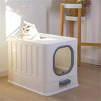 Closed, waterproof cat litter tray with drawer